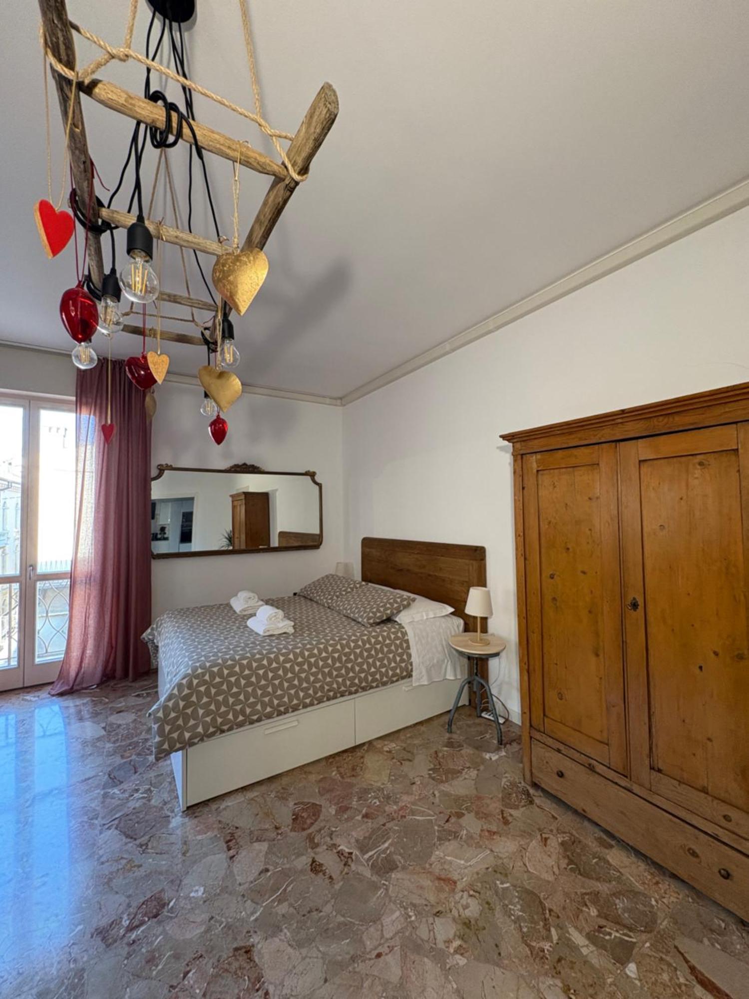 Catullo 12 - Le Arche Verona — Photos 2